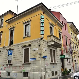 Trentina Hotel Milão